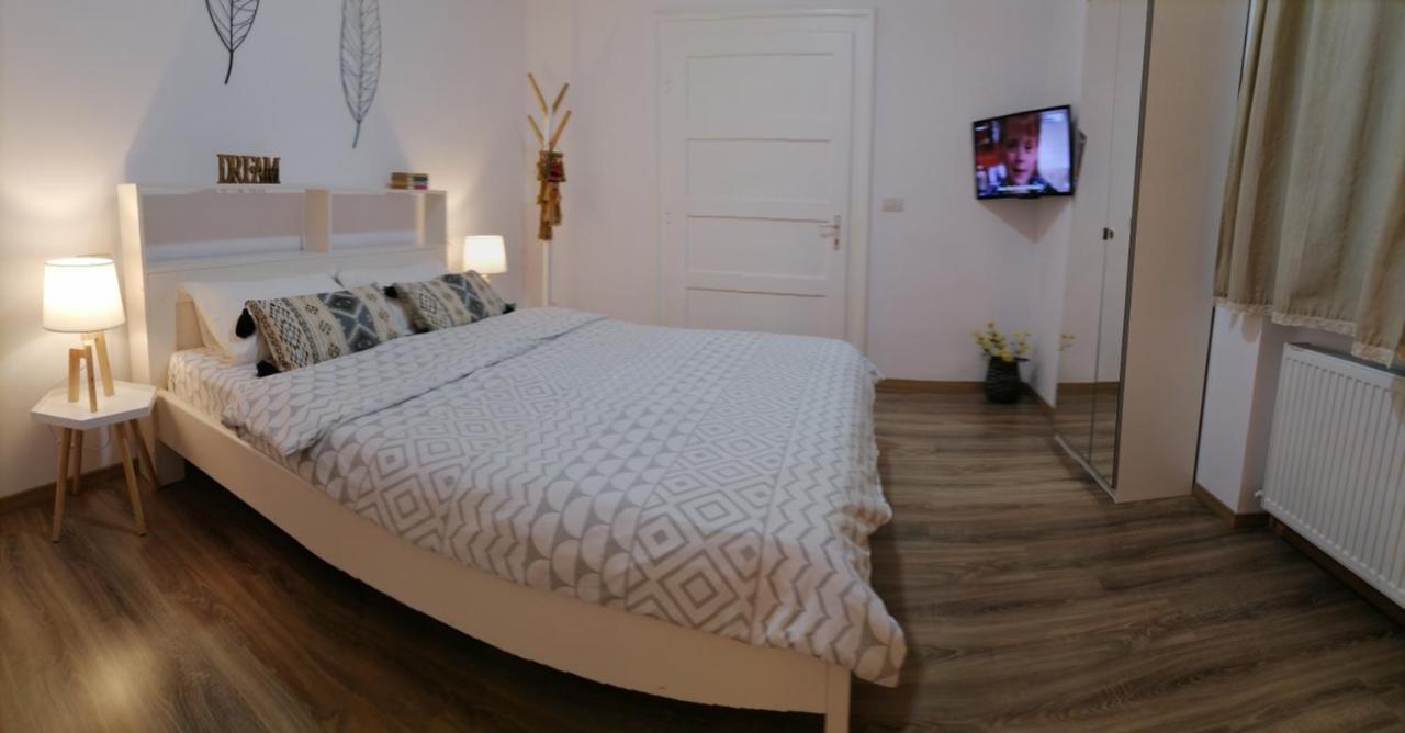 Casa Bologna Alloggio in famiglia Braşov
